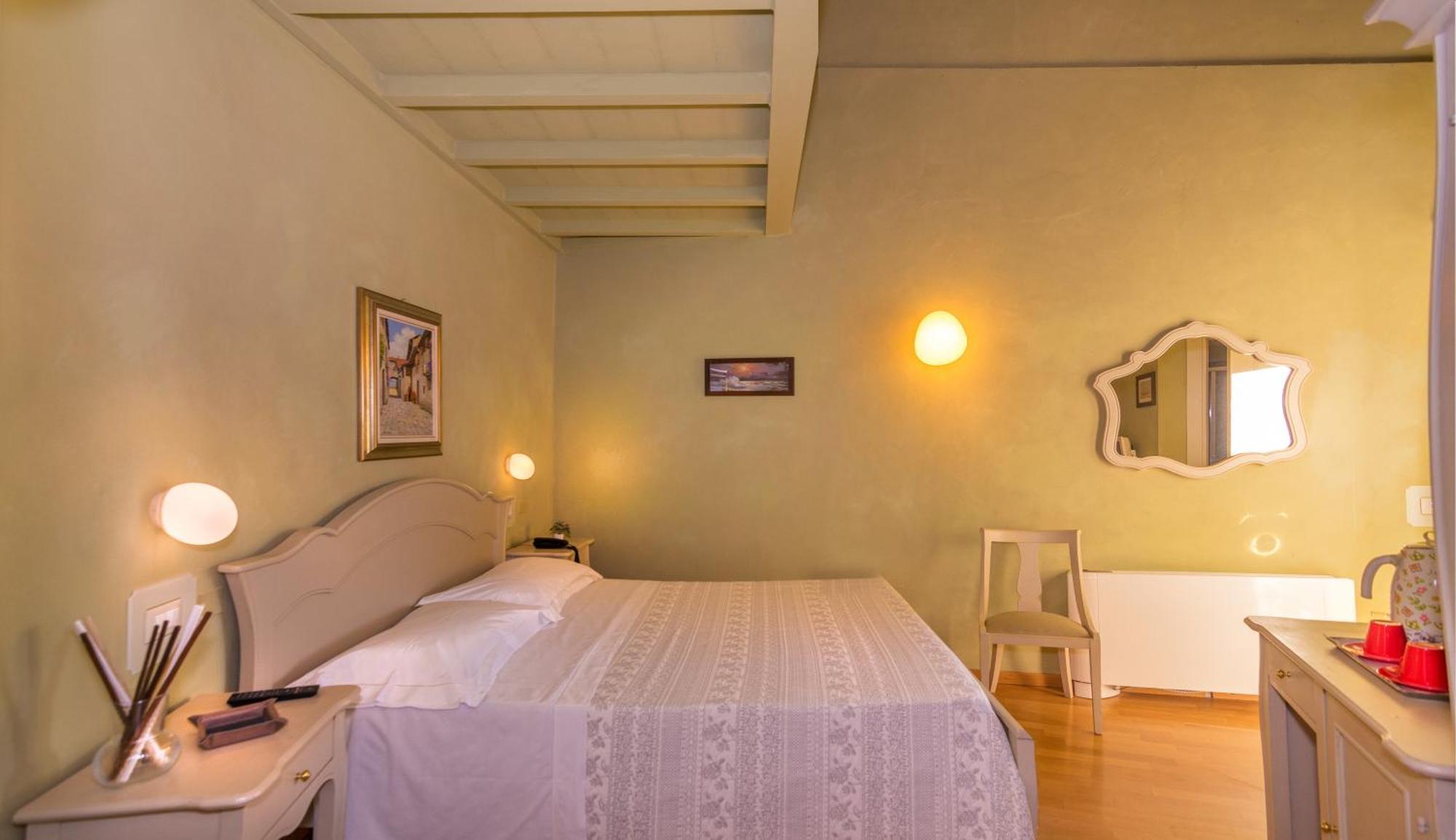 Residenza D'epoca Relais I Miracoli Gjestgiverier Pisa